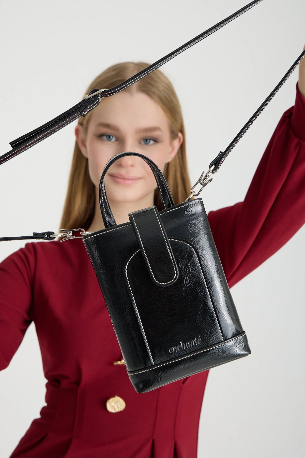 Siyah Kadın Çapraz Rugan Çanta